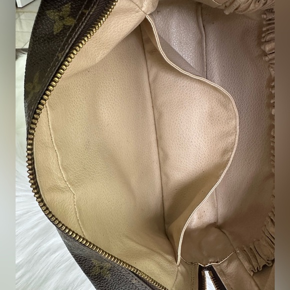 Vintage Vanity Clutch - Picture 10 of 15